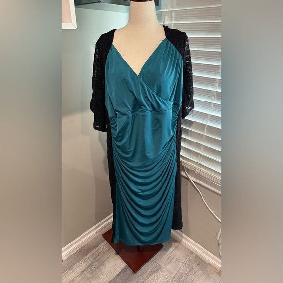 Kiyonna Valentina Illusion Dress In Teal - Picture 6 of 8